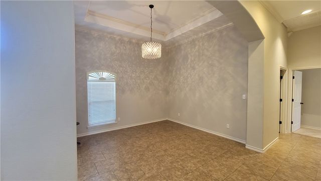 1818 Amos Ct, Corpus Christi, TX 78418