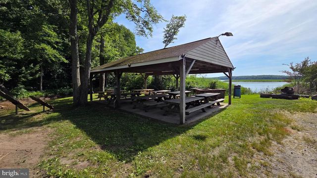 3901 LAKESIDE CT, Dunkirk, MD 20754
