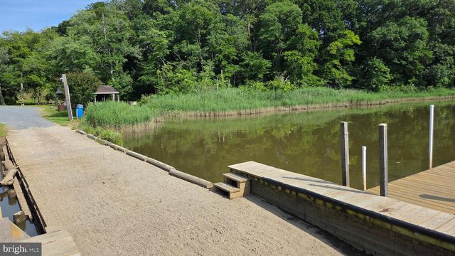3901 LAKESIDE CT, Dunkirk, MD 20754