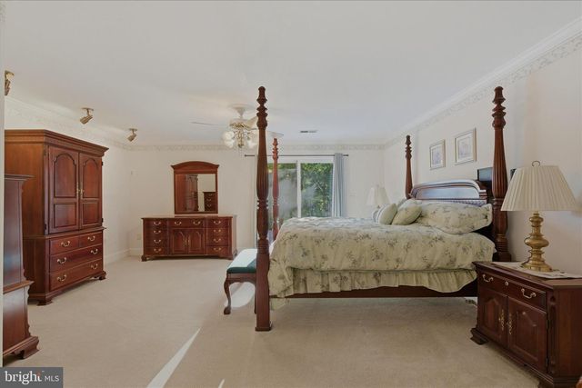 3901 LAKESIDE CT, Dunkirk, MD 20754