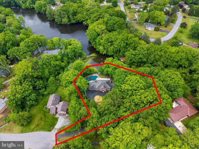 3901 LAKESIDE CT, Dunkirk, MD 20754