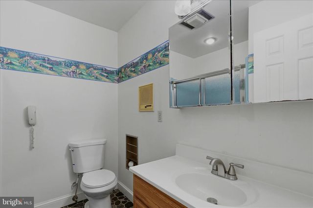 3901 LAKESIDE CT, Dunkirk, MD 20754