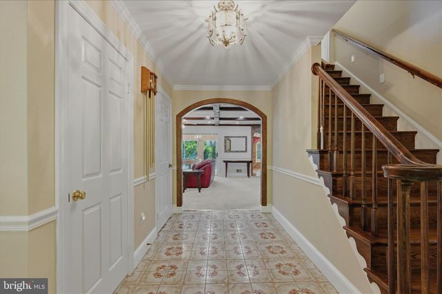 3901 LAKESIDE CT, Dunkirk, MD 20754