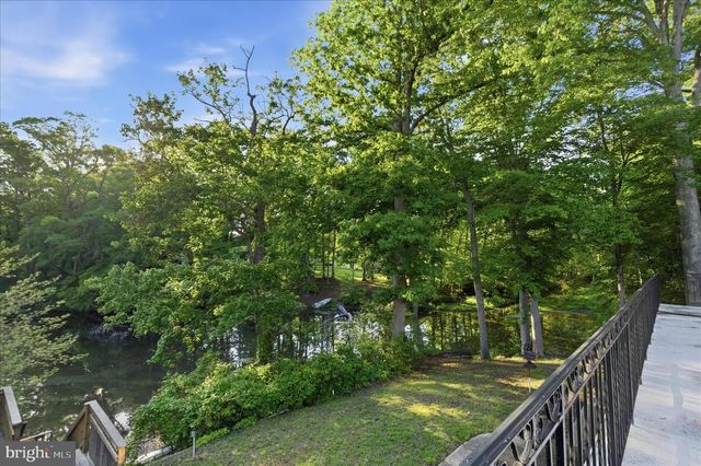 3901 LAKESIDE CT, Dunkirk, MD 20754