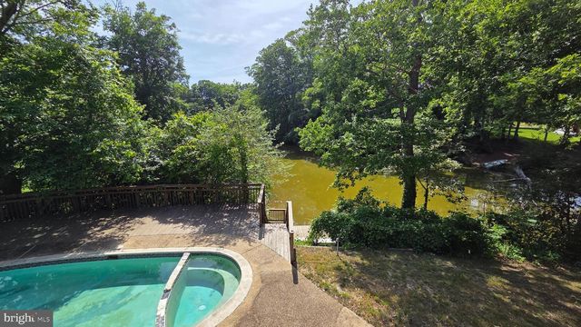 3901 LAKESIDE CT, Dunkirk, MD 20754
