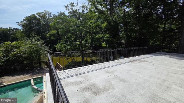 3901 LAKESIDE CT, Dunkirk, MD 20754