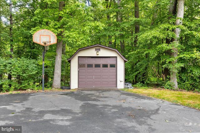 3901 LAKESIDE CT, Dunkirk, MD 20754