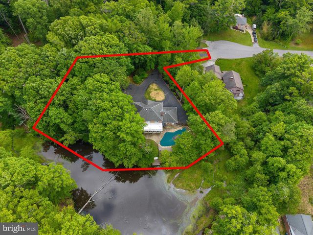 3901 LAKESIDE CT, Dunkirk, MD 20754