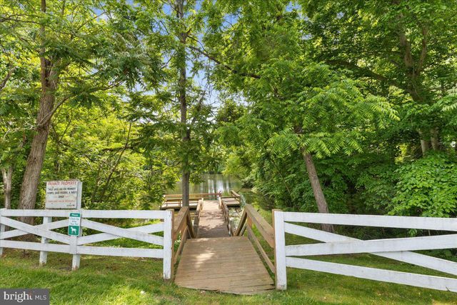 3901 LAKESIDE CT, Dunkirk, MD 20754