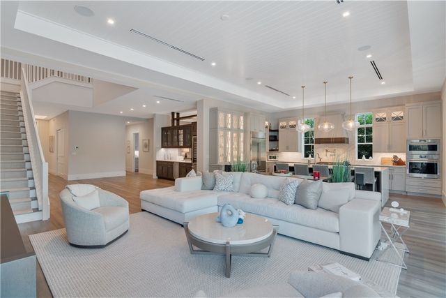 918 Surfsedge Way, Indian River Shores, FL 32963