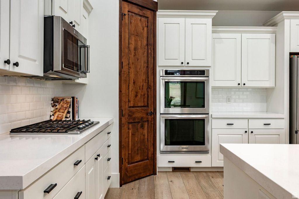 Image 14 of property listing at 618 N HAYSTACK MOUNTAIN DR, Heber City, UT 84032