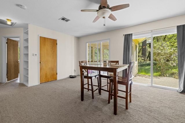 396 Golden Oak Dr, Meadow Vista, CA 95648