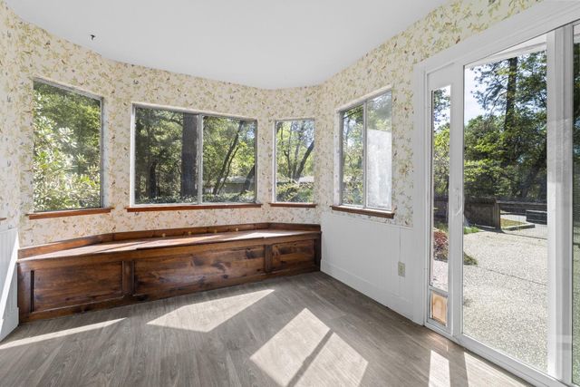 396 Golden Oak Dr, Meadow Vista, CA 95648