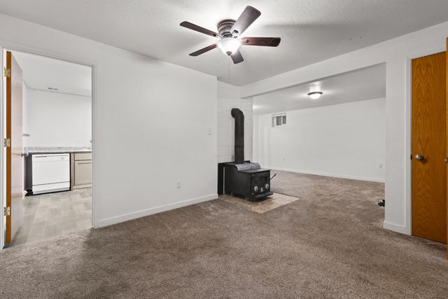 396 Golden Oak Dr, Meadow Vista, CA 95648