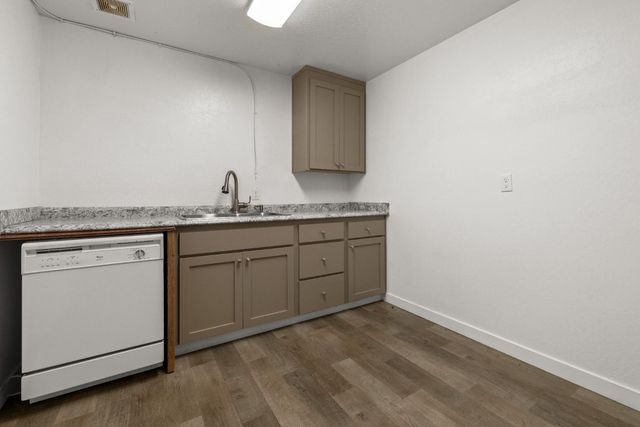 396 Golden Oak Dr, Meadow Vista, CA 95648