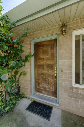 396 Golden Oak Dr, Meadow Vista, CA 95648