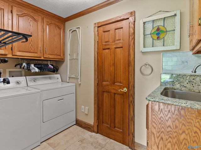 1347 Happy Hill Cut Off Road, Boaz, AL 35956