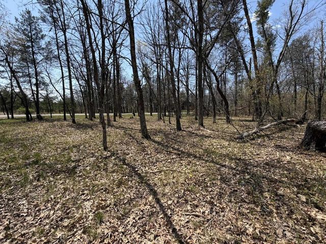 1502 Locust Trail, Nekoosa, WI 54457