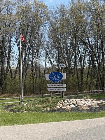 1502 Locust Trail, Nekoosa, WI 54457