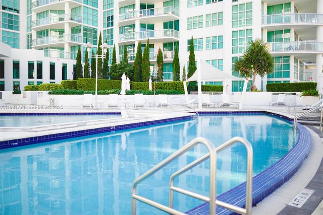 3131 NE 188th St 1-1213, Aventura, FL 33180