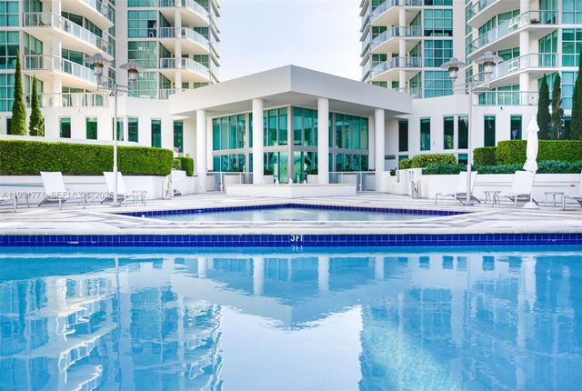 3131 NE 188th St 1-1213, Aventura, FL 33180