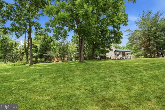 2481 W ROCKSPRAY RD, Jamison, PA 18929