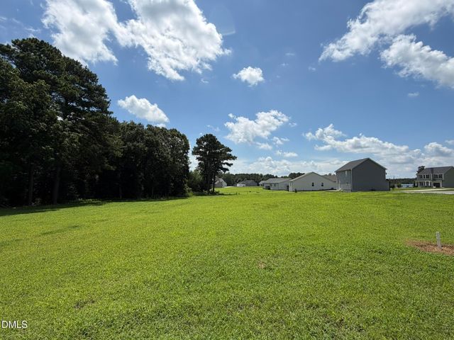 112 Shiloh Drive, Lillington, NC 27546