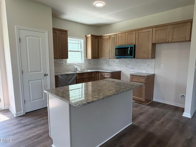 112 Shiloh Drive, Lillington, NC 27546