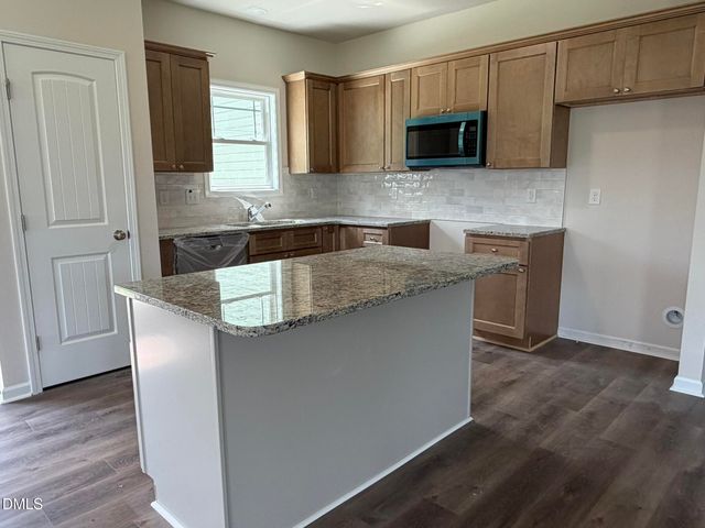 112 Shiloh Drive, Lillington, NC 27546