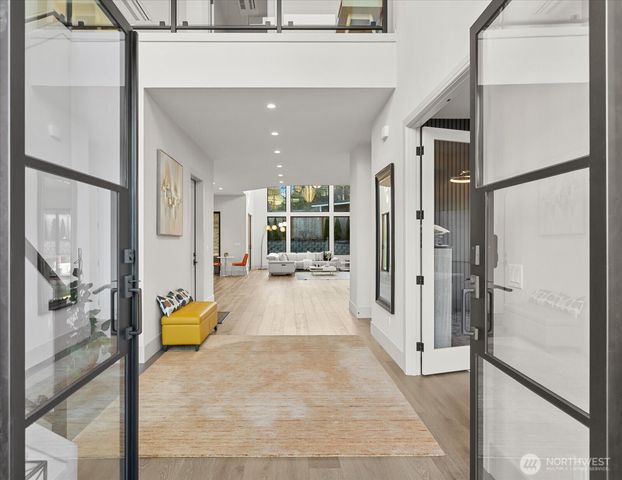 15411 SE 38th Street, Bellevue, WA 98006