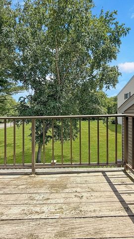 2 Village Way 6, Natick, MA 01760