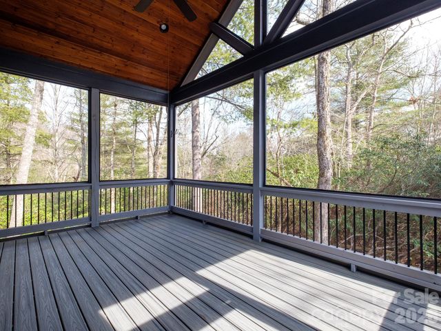 273 Ogana Court, Brevard, NC 28712