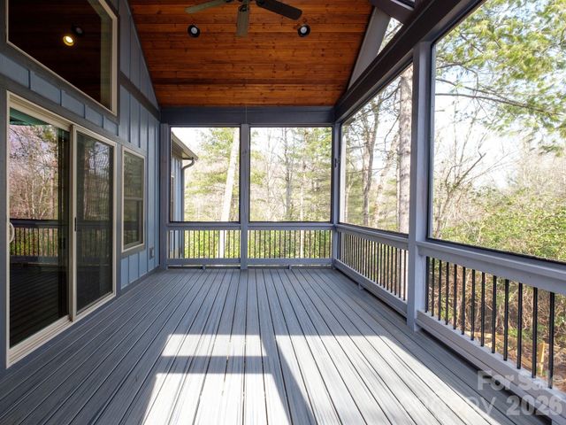 273 Ogana Court, Brevard, NC 28712