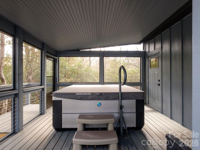 273 Ogana Court, Brevard, NC 28712