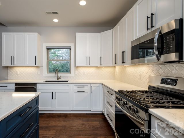 273 Ogana Court, Brevard, NC 28712