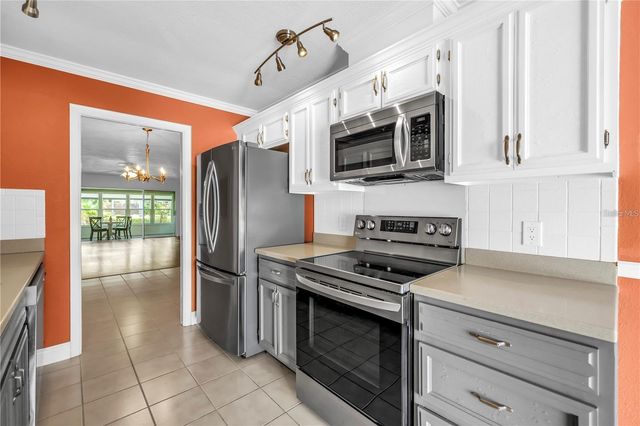 93 BOCA CIEGA POINT BOULEVARD N 93, St Petersburg, FL 33708