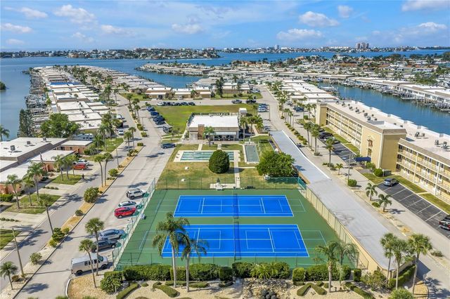 93 BOCA CIEGA POINT BOULEVARD N 93, St Petersburg, FL 33708