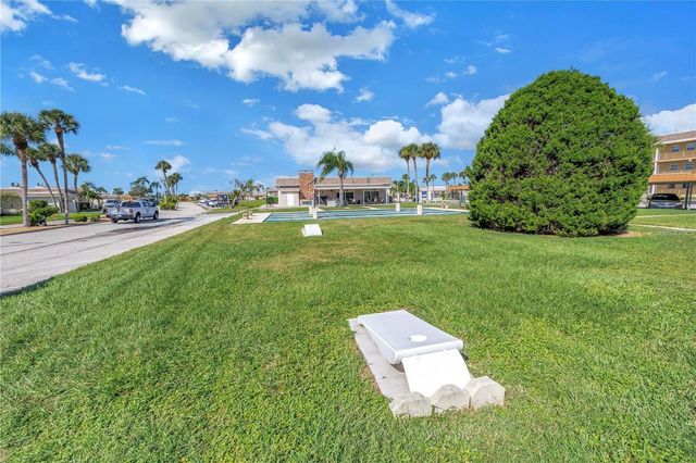 93 BOCA CIEGA POINT BOULEVARD N 93, St Petersburg, FL 33708