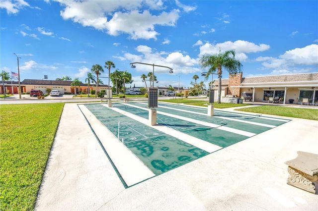 93 BOCA CIEGA POINT BOULEVARD N 93, St Petersburg, FL 33708