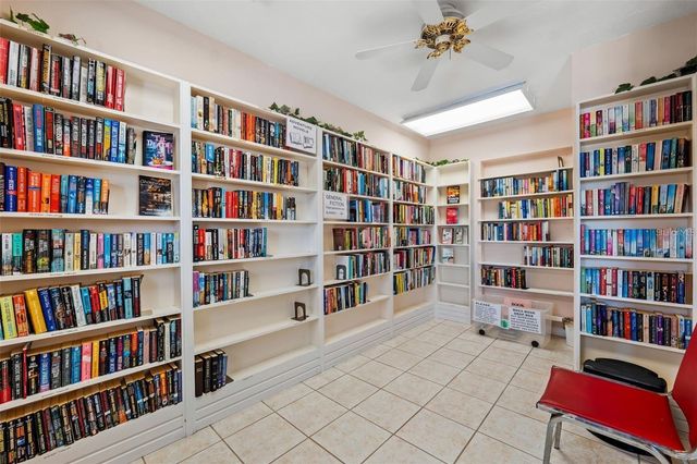 93 BOCA CIEGA POINT BOULEVARD N 93, St Petersburg, FL 33708