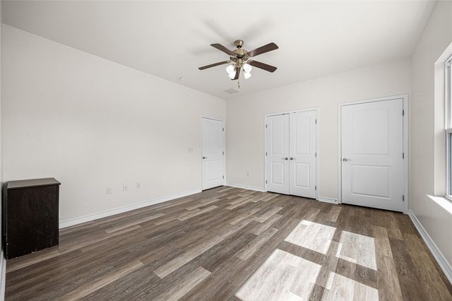 28096 Seven Sisters Road A, New Caney, TX 77357