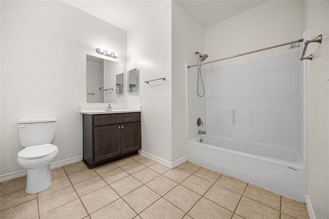 28096 Seven Sisters Road A, New Caney, TX 77357