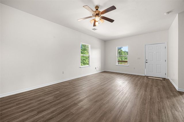 28096 Seven Sisters Road A, New Caney, TX 77357