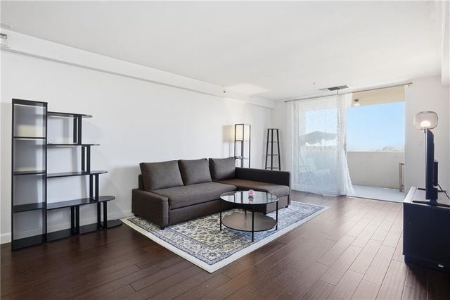 1501 Clairmont Road 1316, Decatur, GA 30033