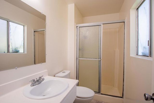 1823 Sparks Ct., San Diego, CA 92110