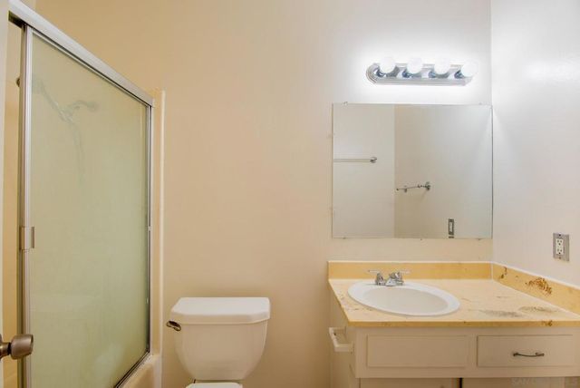 1823 Sparks Ct., San Diego, CA 92110