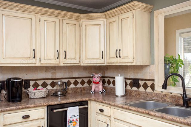 7500 ELMHURST Drive, Amarillo, TX 79121