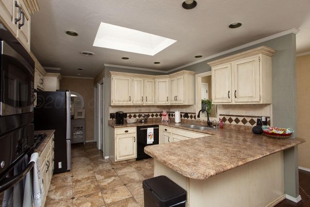 7500 ELMHURST Drive, Amarillo, TX 79121