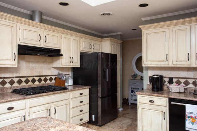 7500 ELMHURST Drive, Amarillo, TX 79121