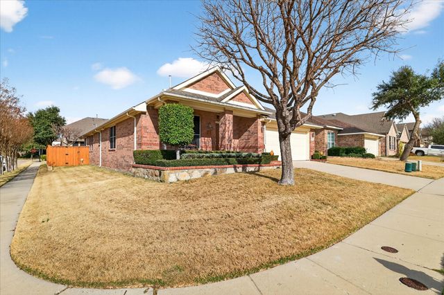 1709 Ringtail Drive, Little Elm, TX 75068